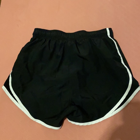 Nike Dri-Fit Shorts - Picture 2 of 3